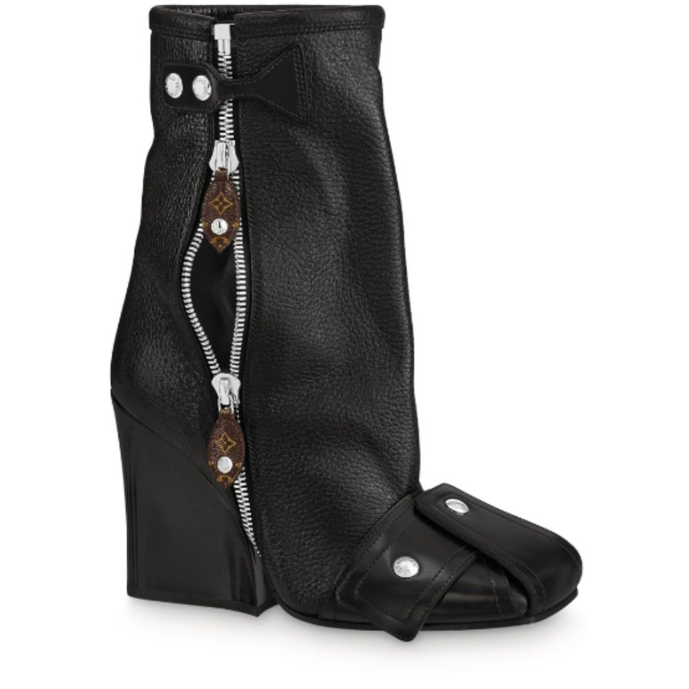 EUC Louis Vuitton Patti Boots Sz. 38 8